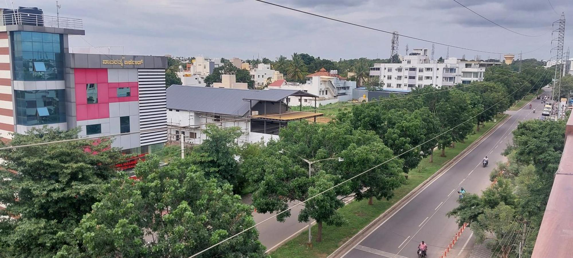 Sky Inn Mysore Buitenkant foto